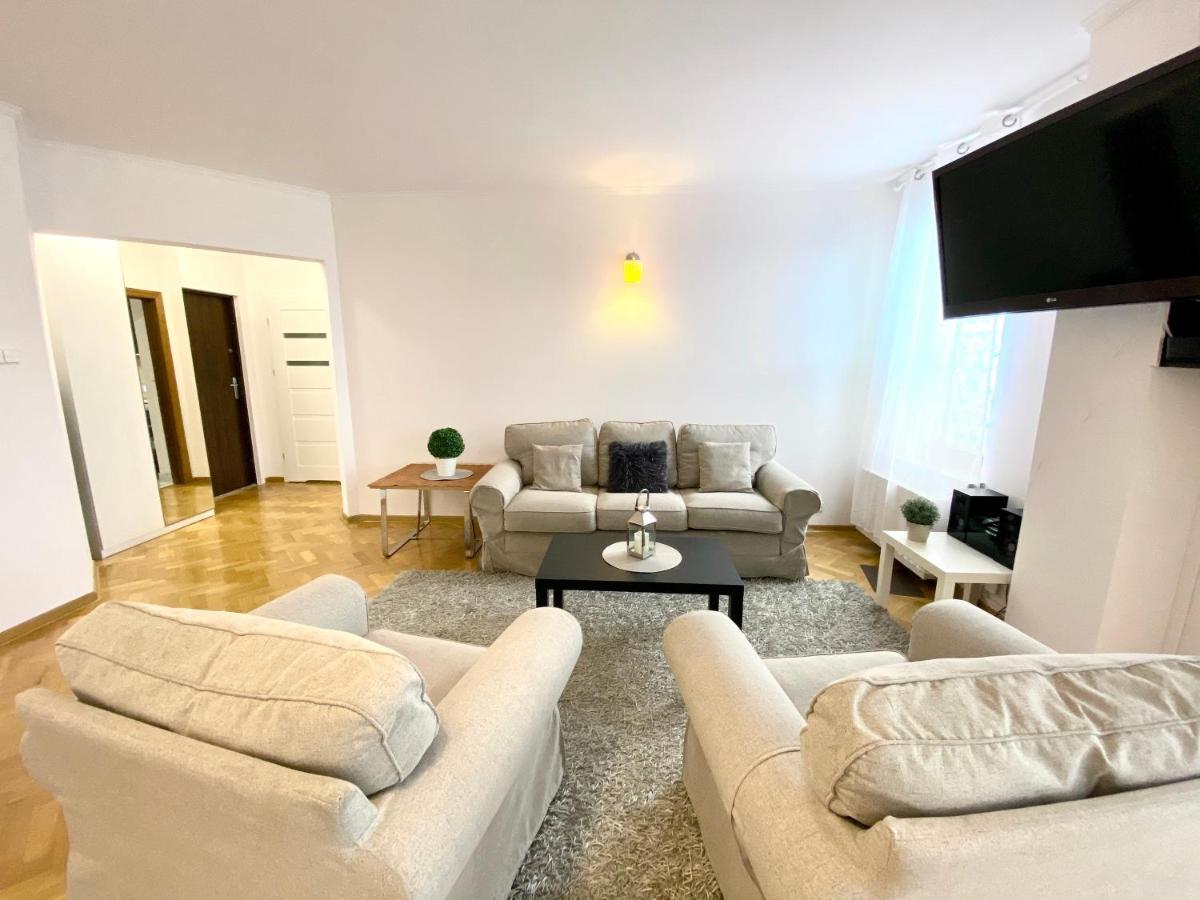 Center Warsaw - Apartmenty Jana Pawla II Esterno foto